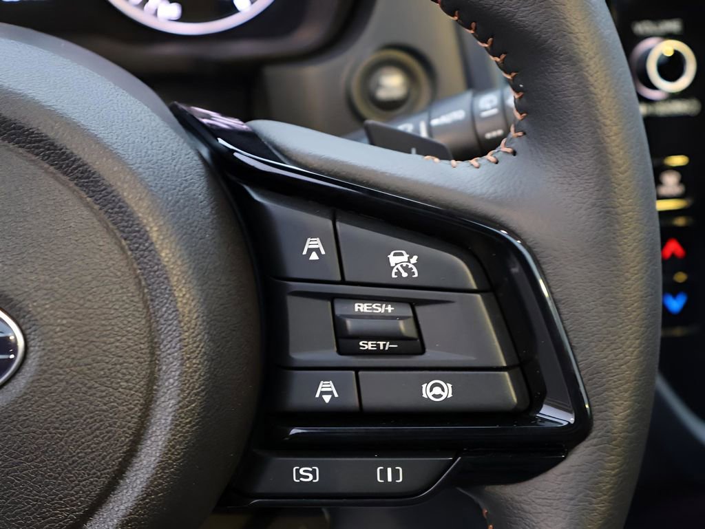 Used 2025 Subaru Forester Touring image 34