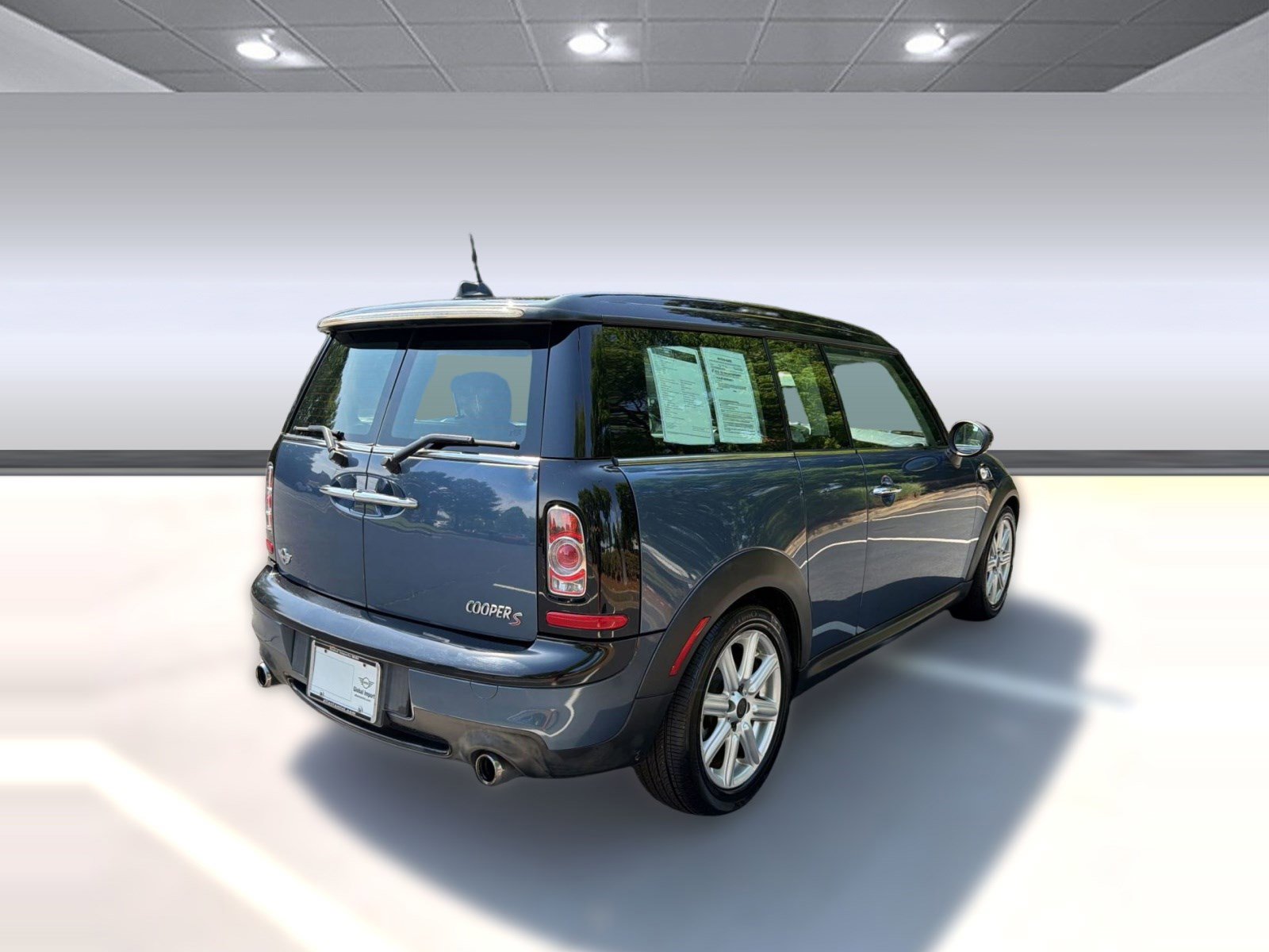 Used 2011 MINI Cooper Clubman S FWD image 9