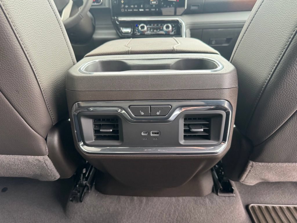 Used 2026 GMC Sierra 1500 Denali AWD/4WD image 13