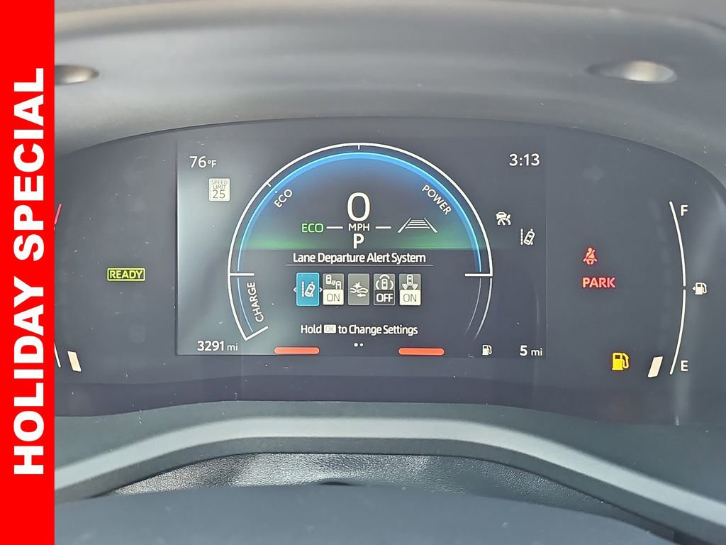 Used 2025 Toyota Camry SE image 18