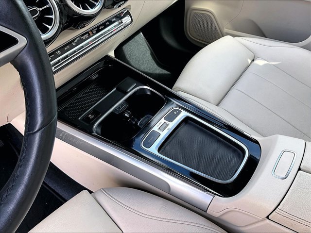 Used 2025 Mercedes-Benz GLB 250 image 15