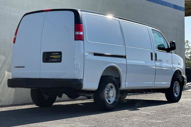 New 2026 Chevrolet Express 2500 w/ Driver Convenience Package RWD image 5