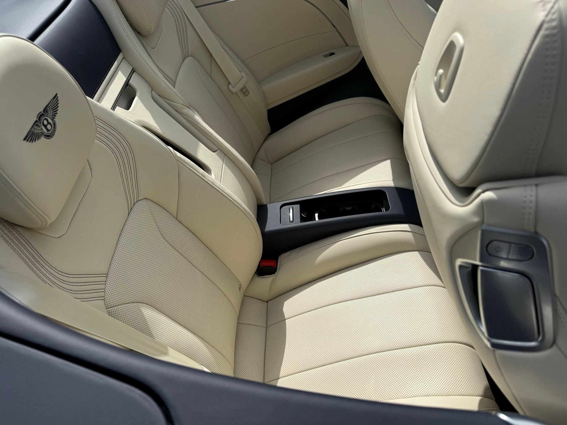 New 2026 Bentley Continental GTC AWD/4WD image 49