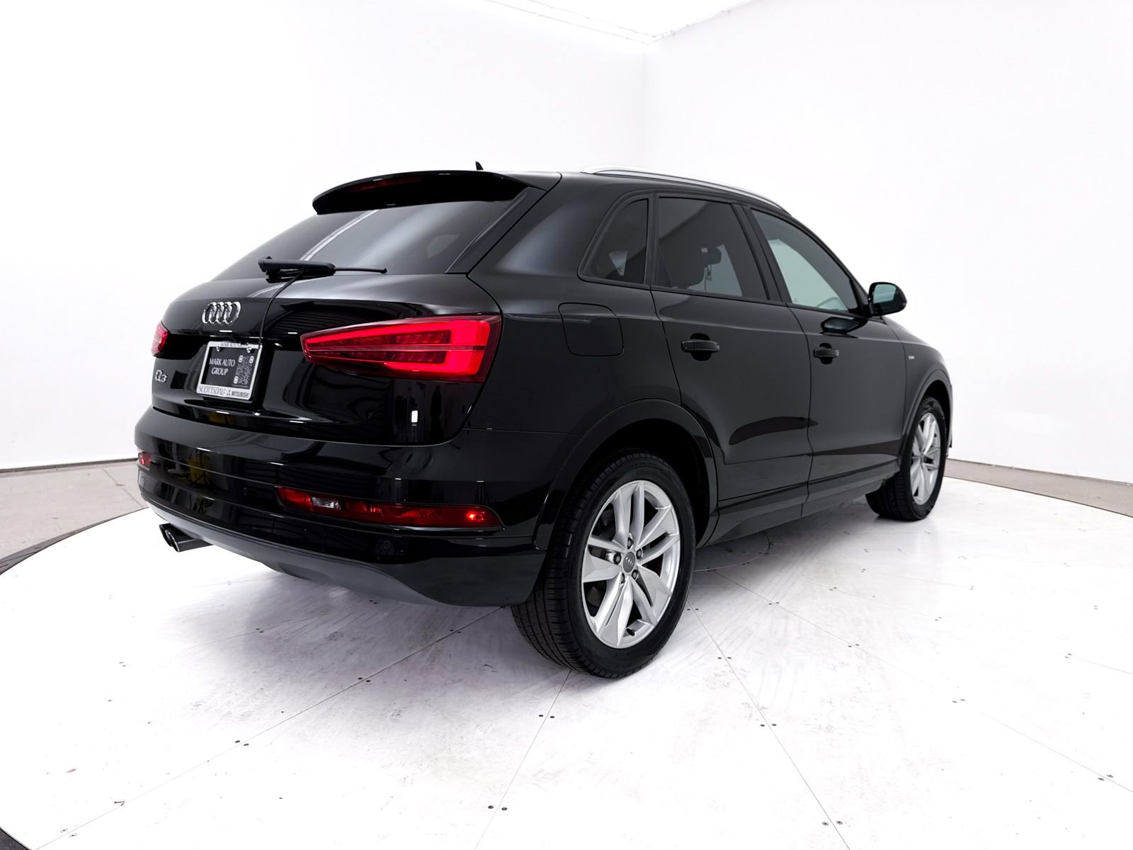 Used 2018 Audi Q3 2.0T Premium FWD image 13