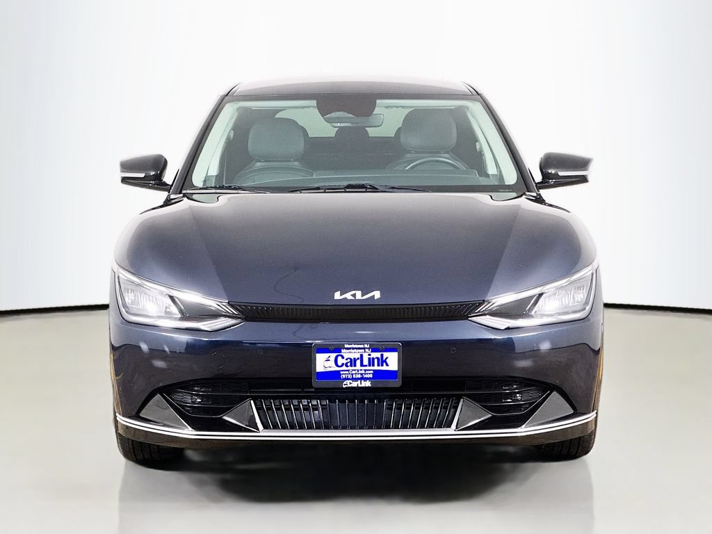 Used 2024 Kia EV6 Wind RWD image 2