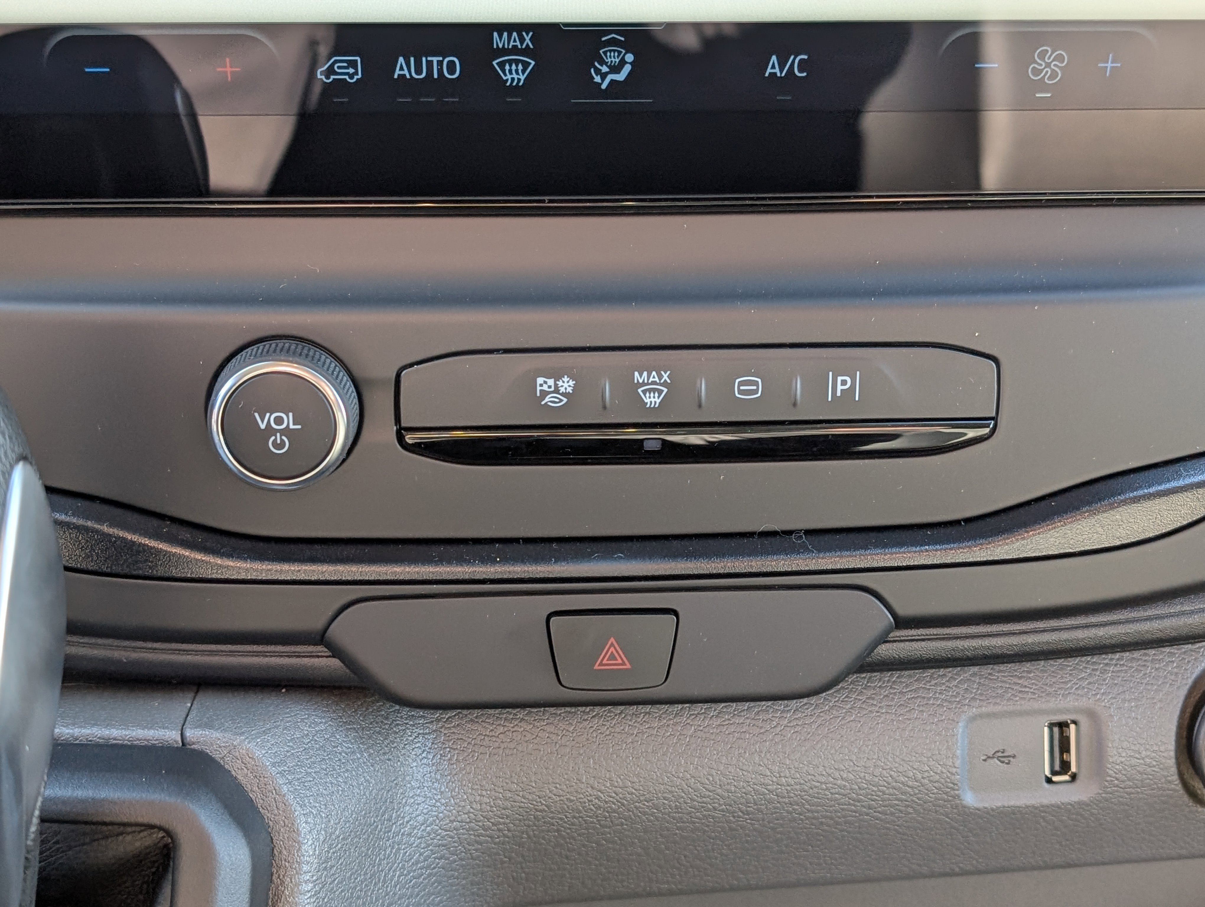 New 2026 Ford Transit 150 Base w/ Load Area Protection Package image 20