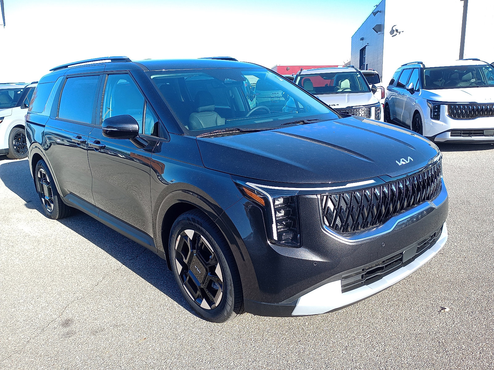 New 2026 Kia Carnival EX