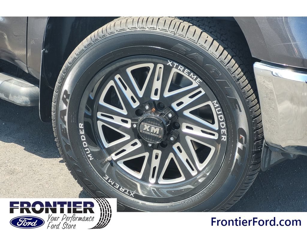 Used 2016 Toyota Tundra SR5 w/ SR5 Upgrade Package RWD image 6