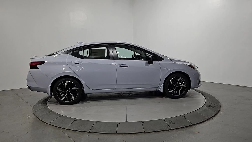 New 2025 Nissan Versa SR w/ Trunk Package image 6
