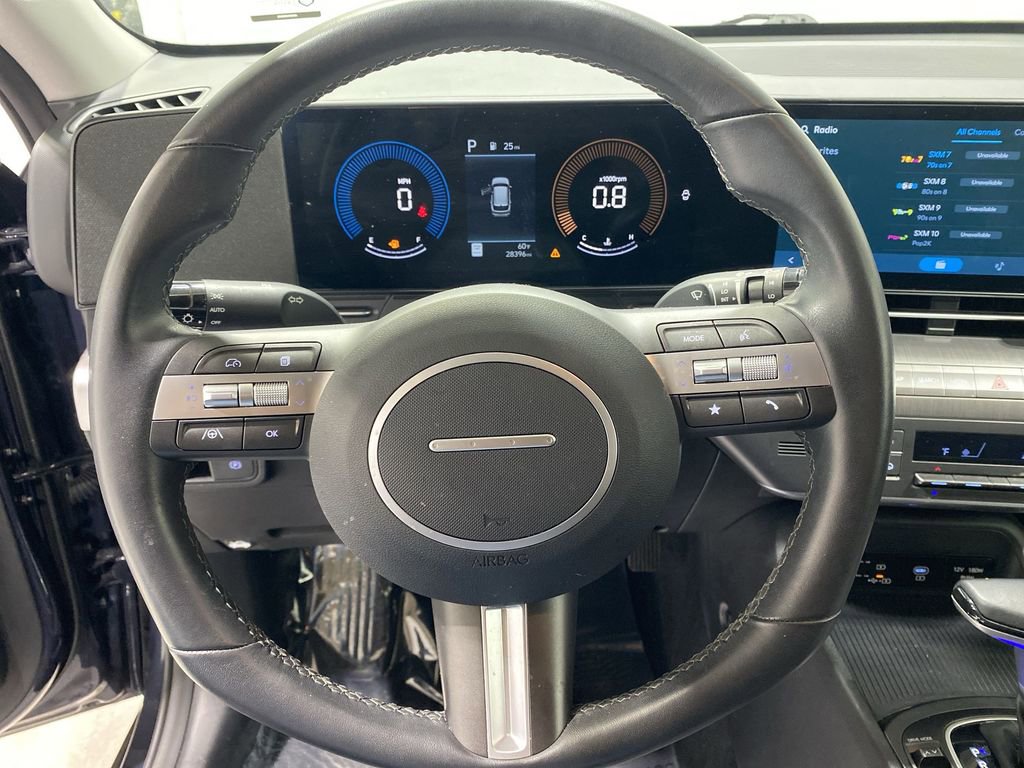 Used 2025 Hyundai Kona SEL image 11