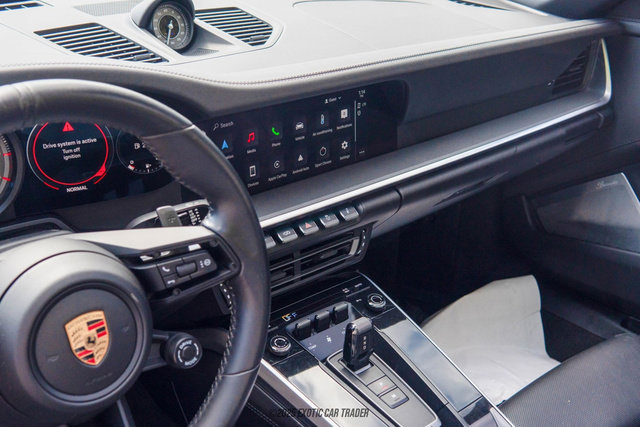 Used 2024 Porsche 911 Turbo image 40