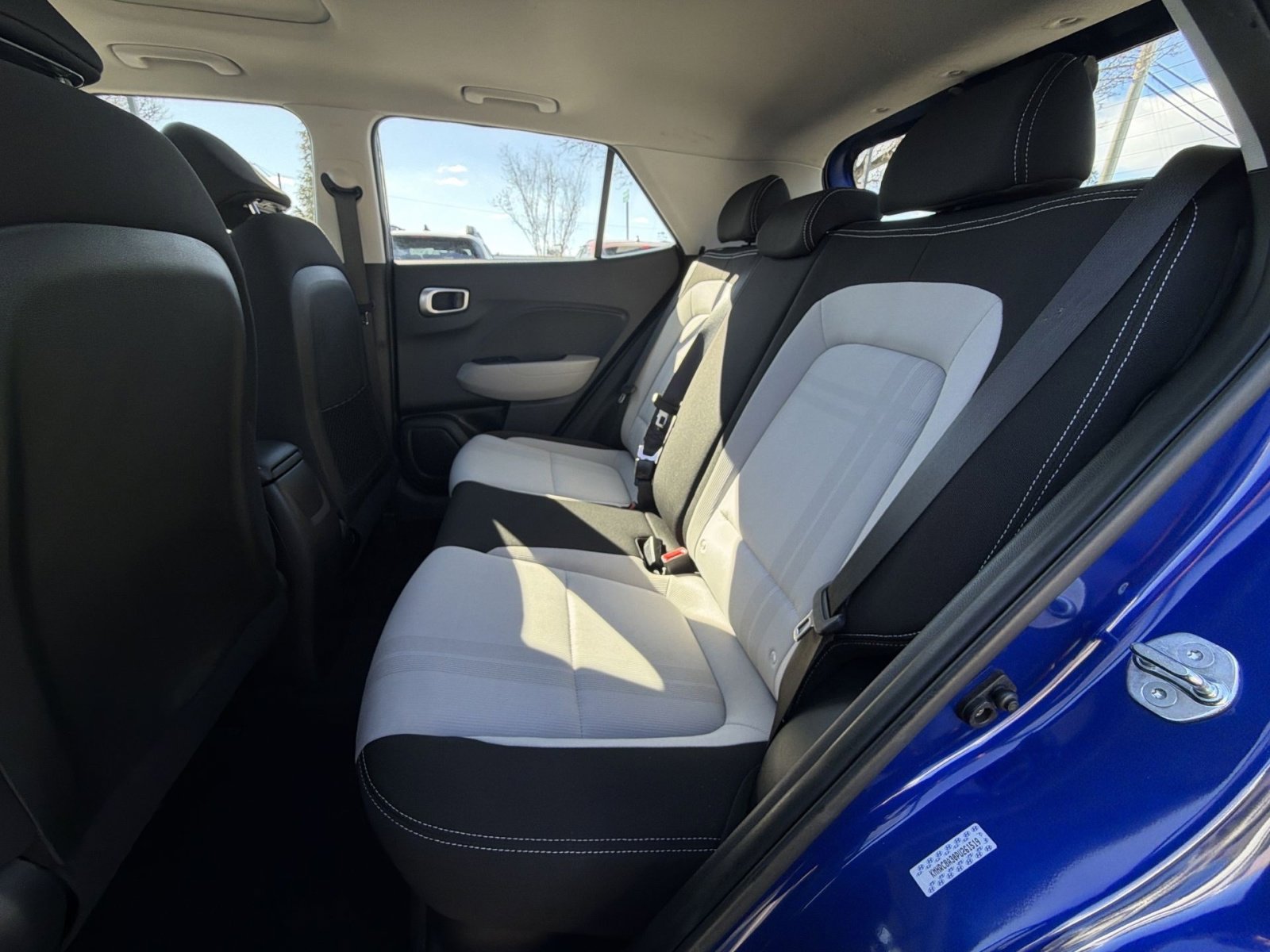 Certified 2023 Hyundai Venue SEL image 24