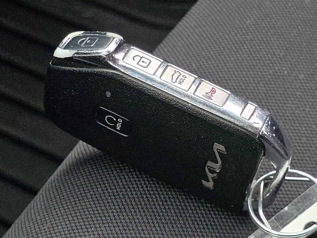Used 2023 Kia K5 LXS image 34