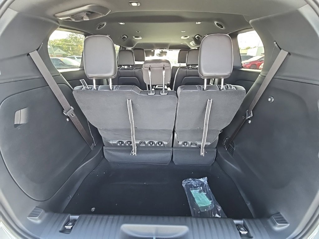 New 2026 Chrysler Pacifica Select image 38