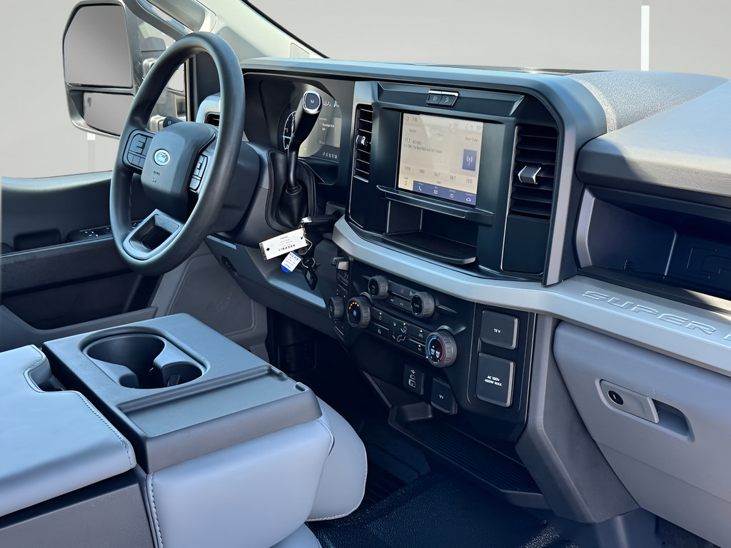 Used 2025 Ford F250 XL w/ FX4 Off-Road Package AWD/4WD image 19