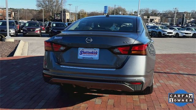 Used 2023 Nissan Altima 2.5 SV image 2