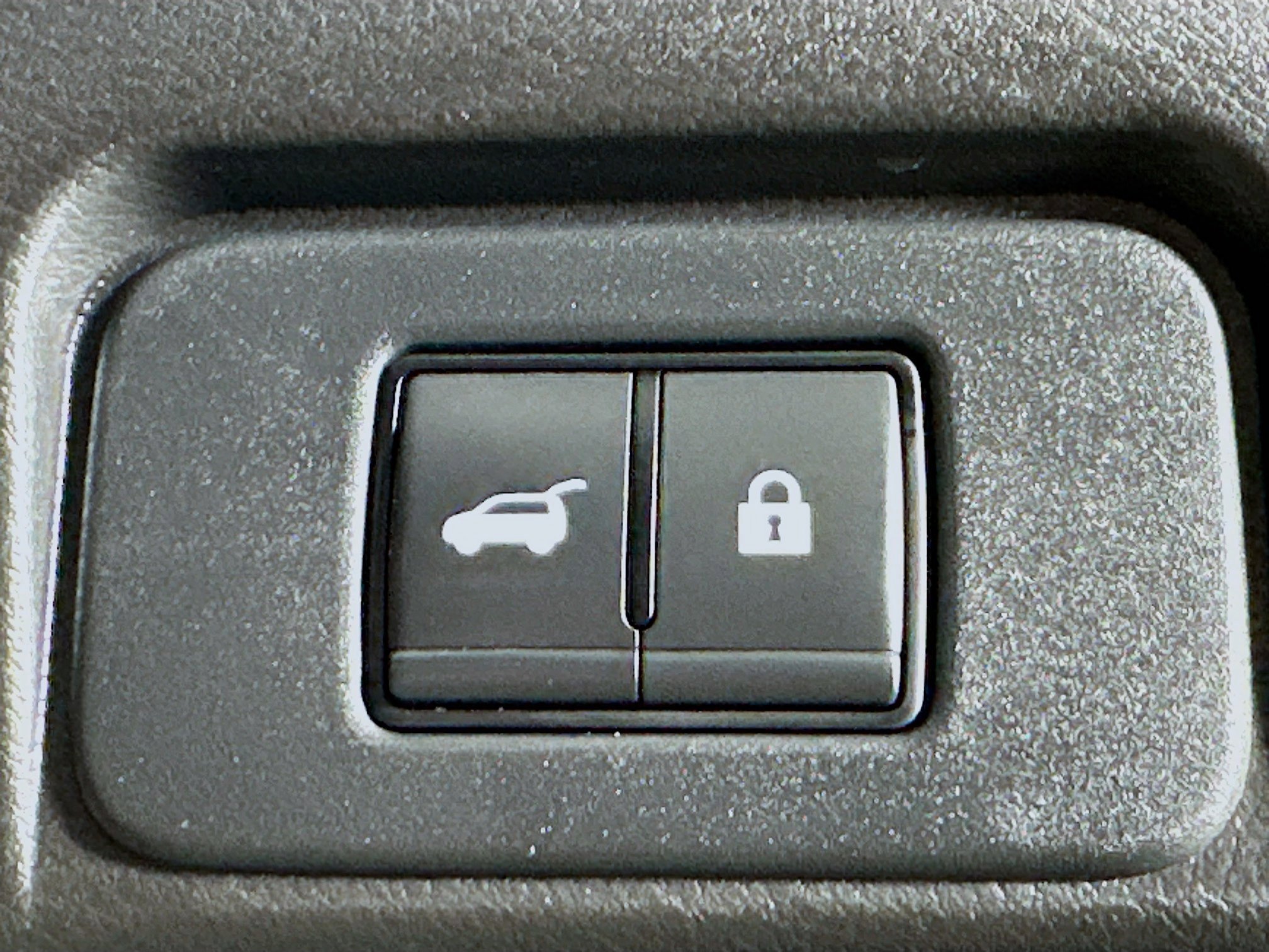 Used 2023 Nissan Rogue SL w/ SL Premium Package image 29