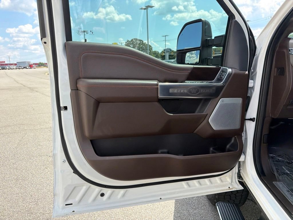Certified 2024 Ford F250 King Ranch AWD/4WD image 14