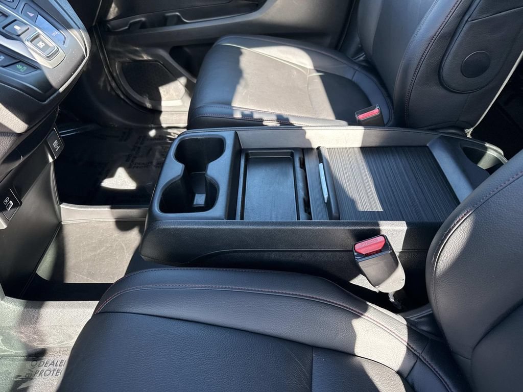 Used 2023 Honda Odyssey Sport image 16