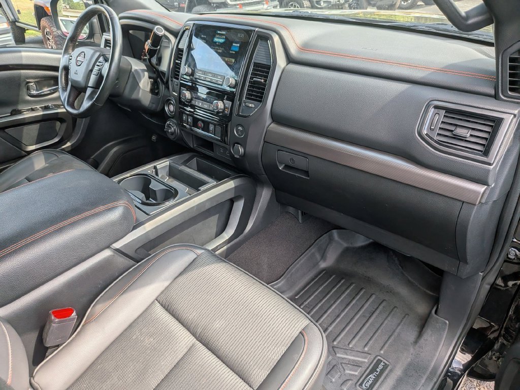 Used 2023 Nissan Titan PRO-4X AWD/4WD image 37