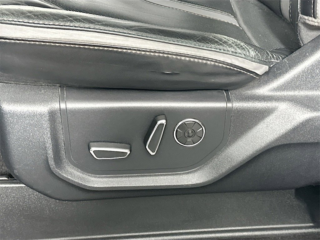 Used 2019 Ford F250 Platinum w/ FX4 Off-Road Package image 22