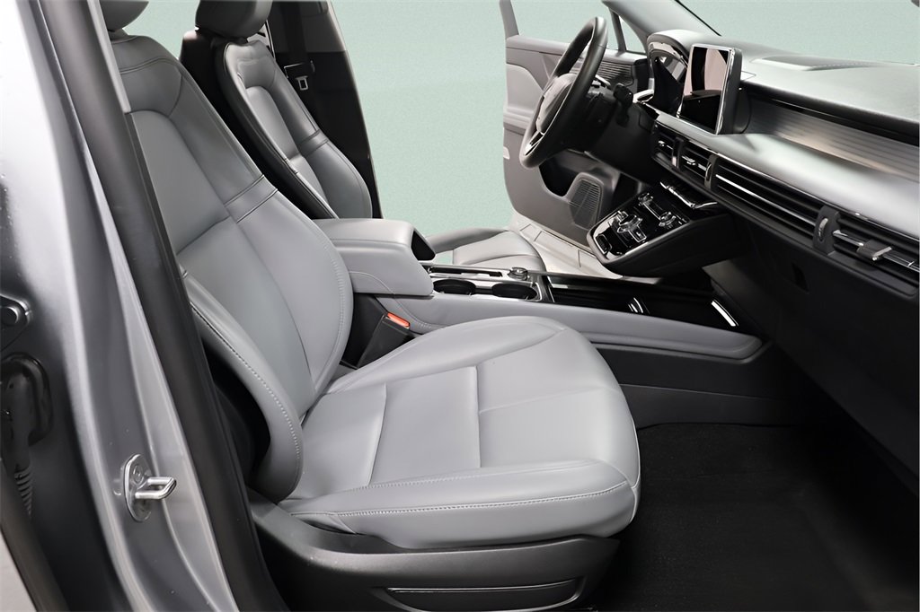 Used 2022 Lincoln Corsair FWD image 32