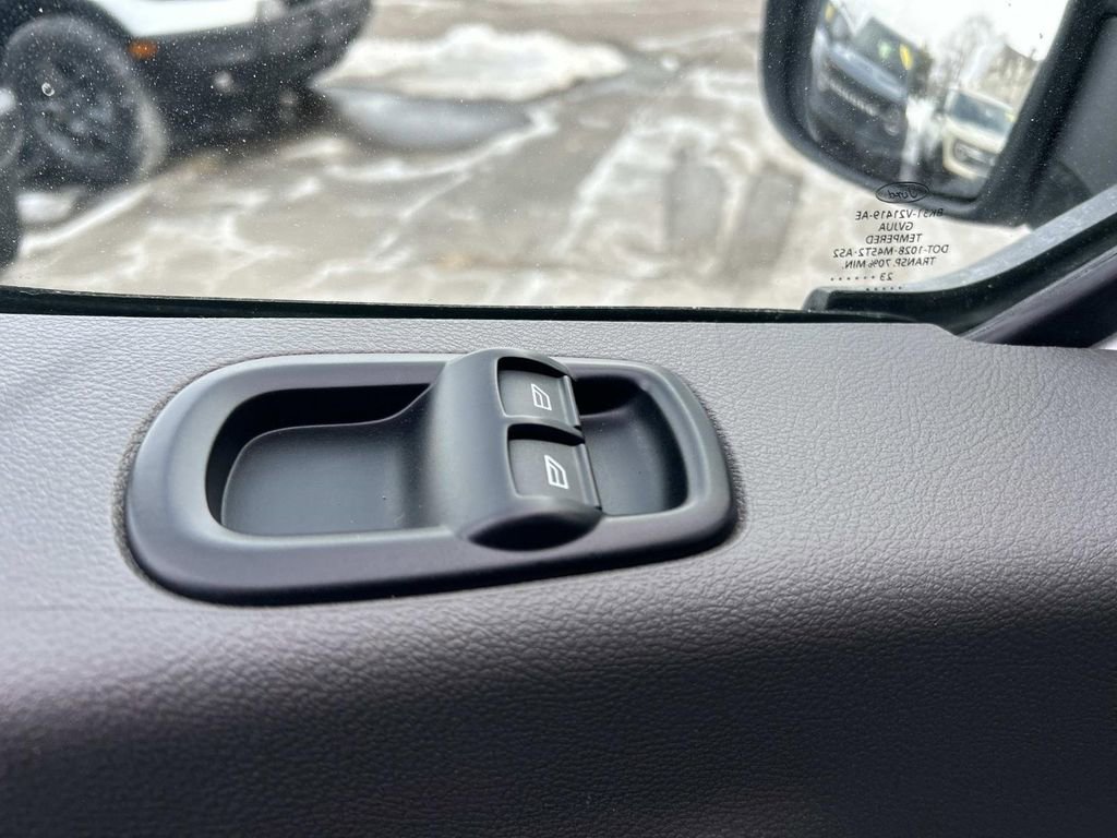 Used 2023 Ford Transit 250 Medium Roof image 18