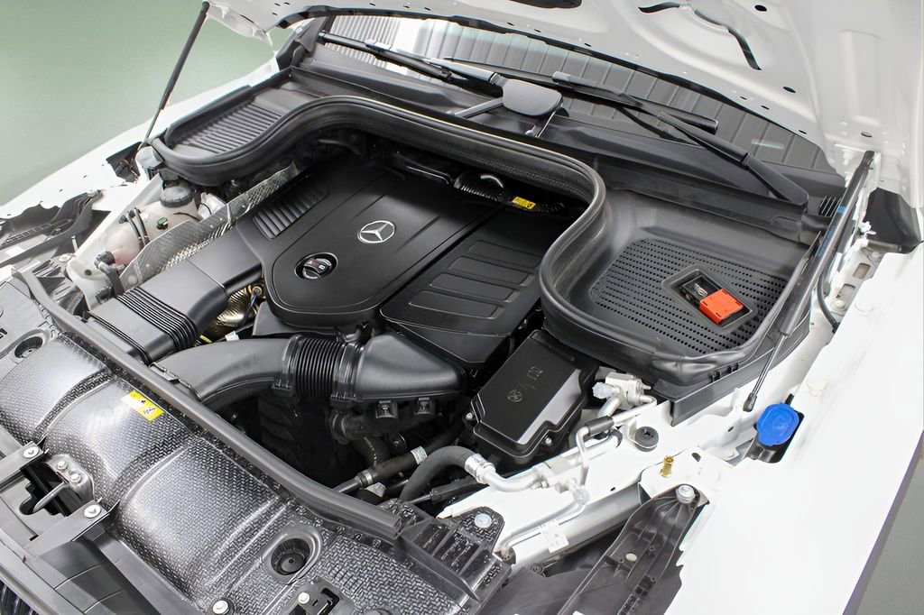Used 2024 Mercedes-Benz GLE 350 4MATIC image 29