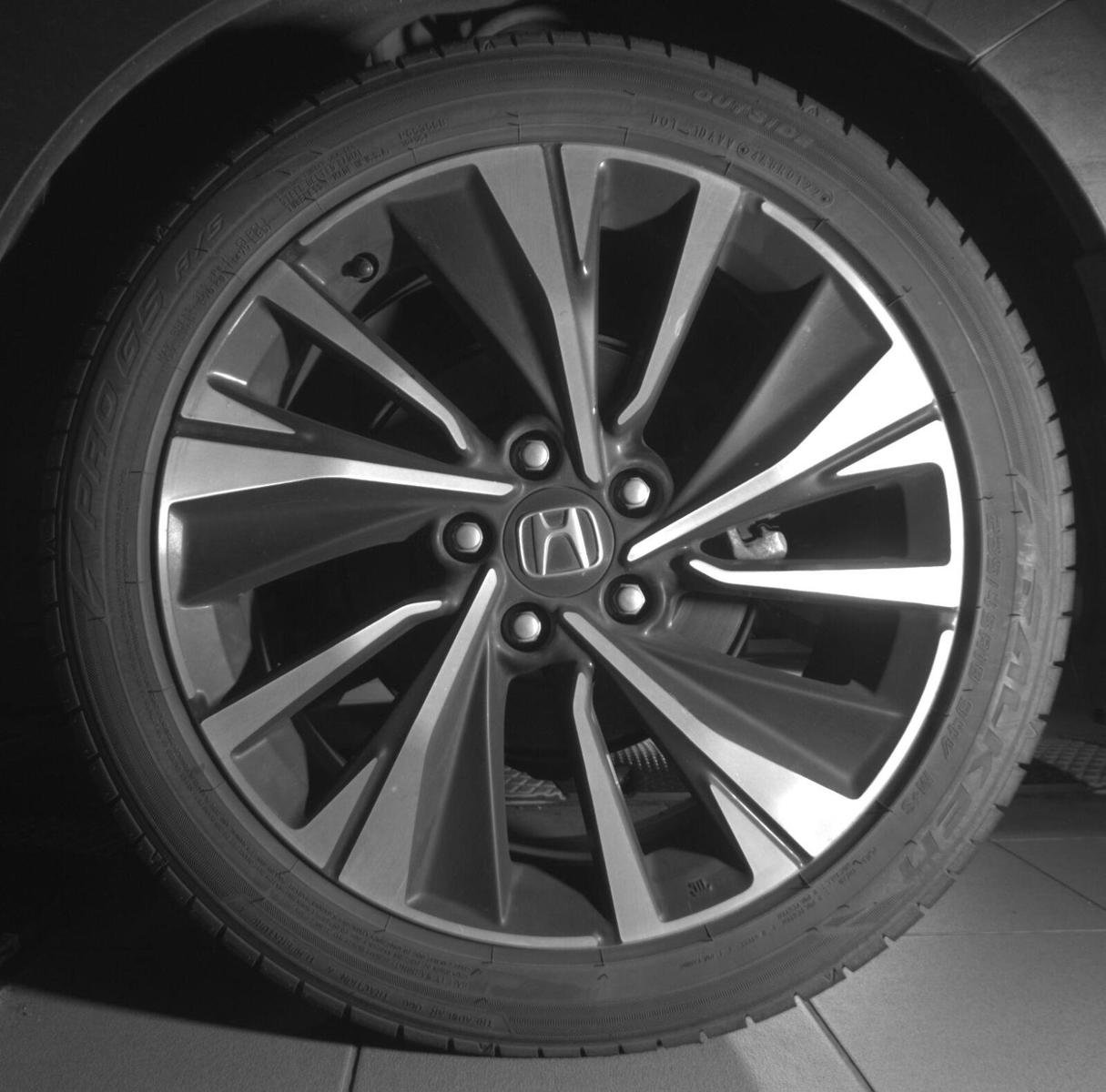 Used 2016 Honda Accord EX-L image 13