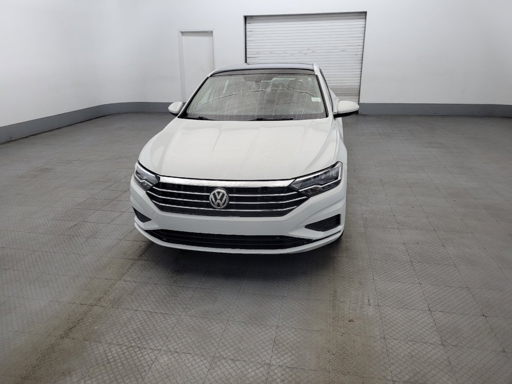 Used 2019 Volkswagen Jetta SE w/ Cold Weather Package FWD image 15