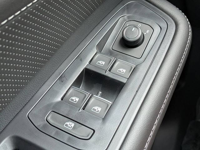 New 2026 Volkswagen Atlas SE FWD image 26