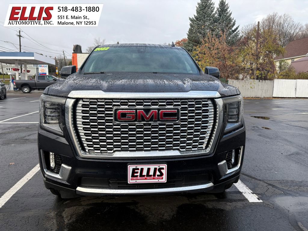 Used 2022 GMC Yukon XL Denali image 9