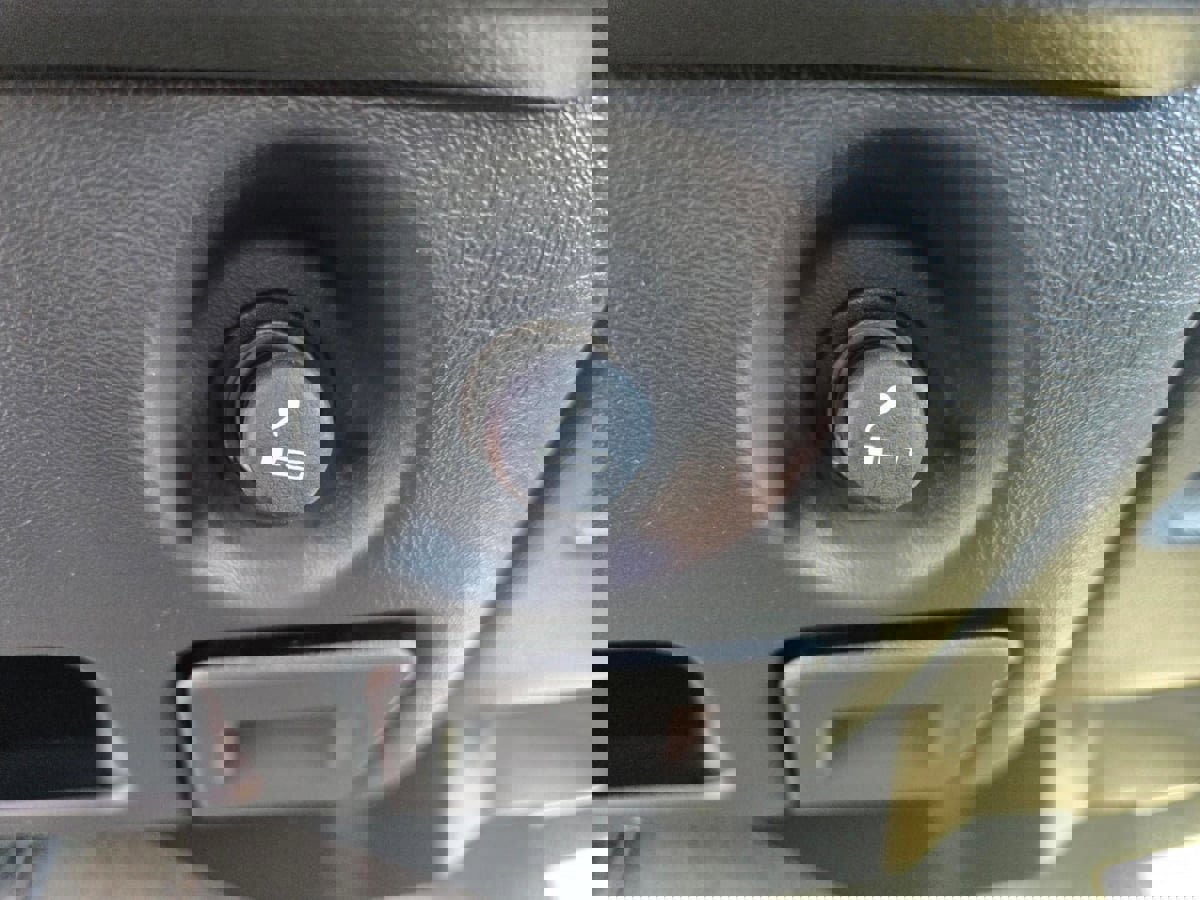 Used 2007 GMC Sierra 2500 SLE w/ Heavy-Duty Power Package image 21