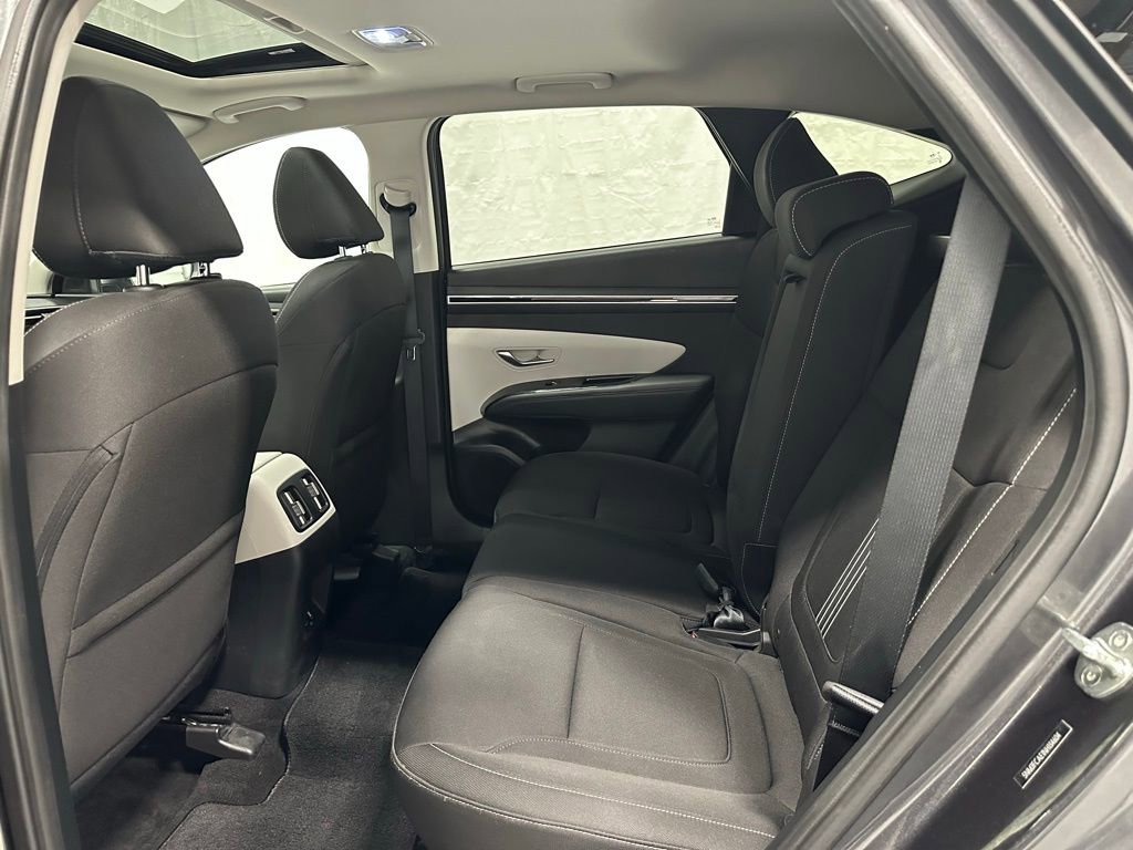 Used 2022 Hyundai Tucson SEL w/ Convenience Package image 42