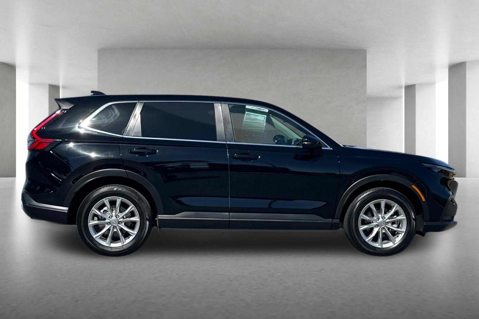 Certified 2025 Honda CR-V EX image 3