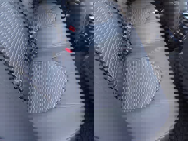 Used 2023 Toyota Camry SE image 20