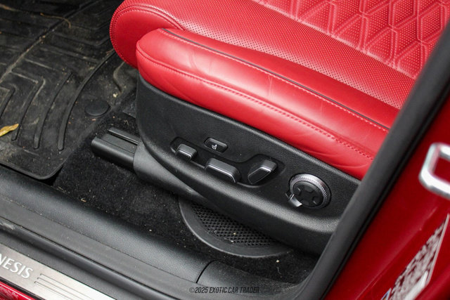 Used 2025 Genesis GV80 3.5T image 38