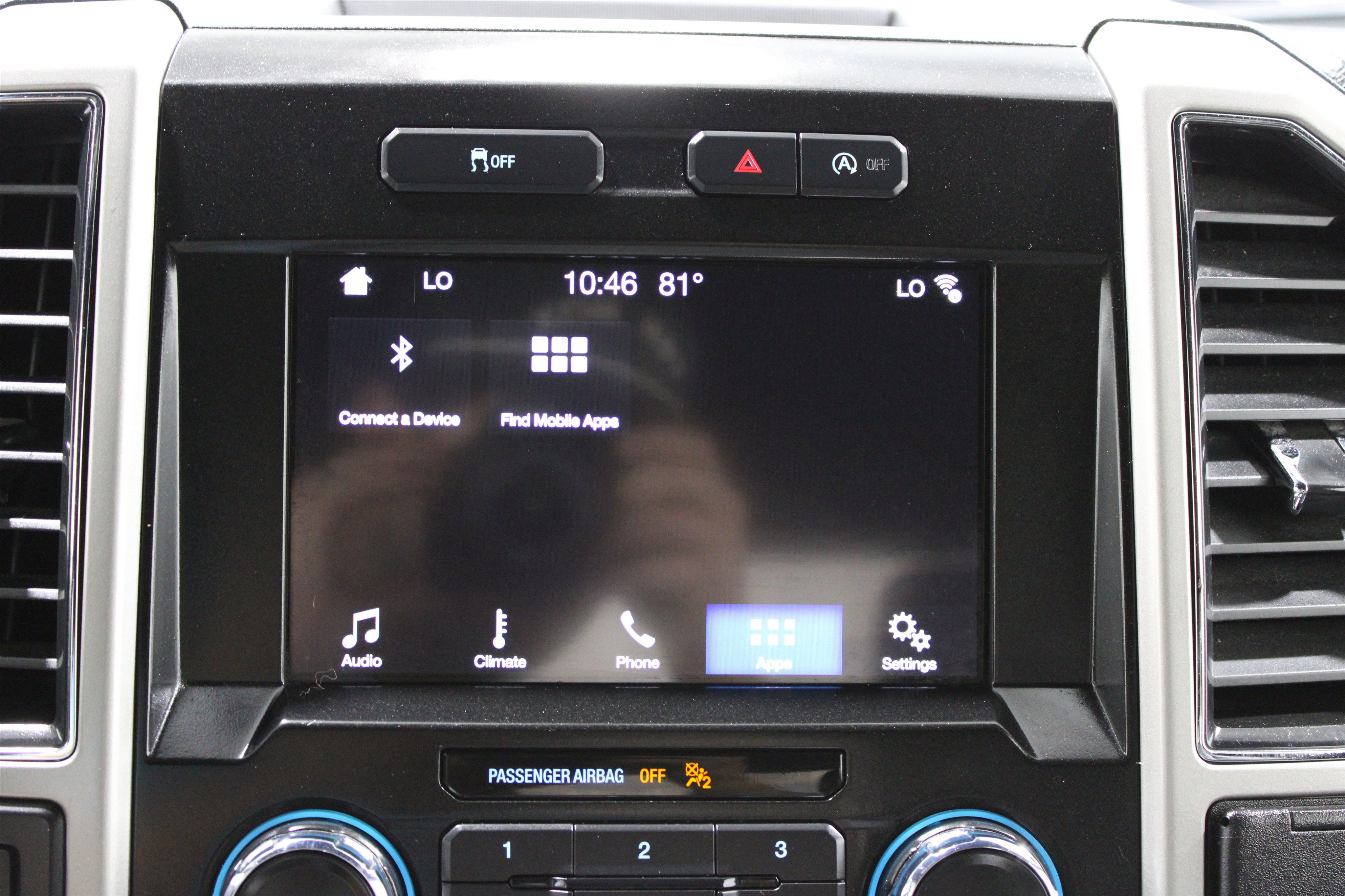 Used 2018 Ford F150 Lariat AWD/4WD image 17