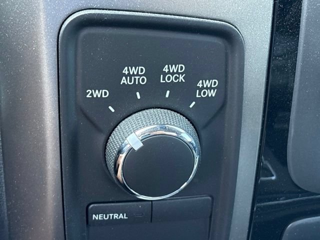 Used 2013 RAM 1500 Sport w/ Convenience Group AWD/4WD image 19