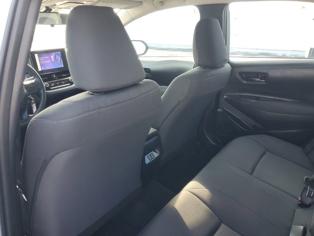 Used 2025 Toyota Corolla LE image 11