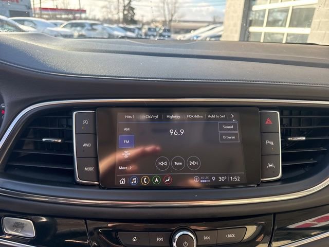 Used 2022 Buick Enclave Avenir w/ Avenir Technology Package image 17