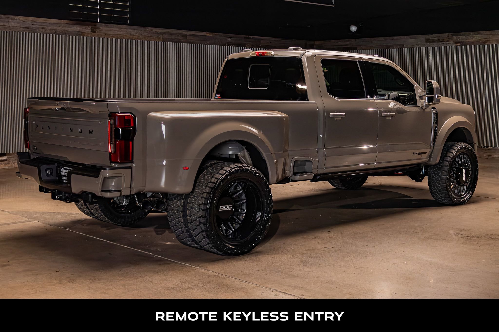 Used 2026 Ford F450 Platinum w/ Platinum Plus Package image 10