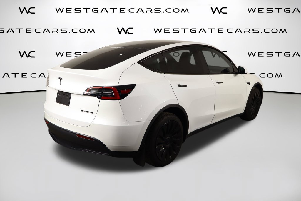 Used 2023 Tesla Model Y Long Range AWD/4WD image 52