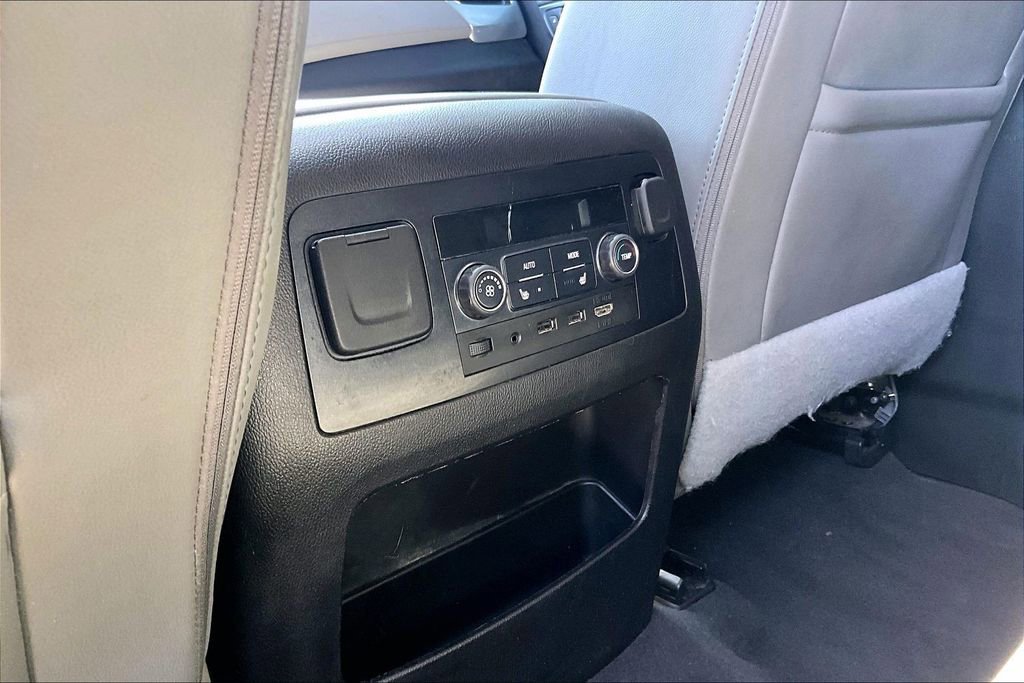 Used 2020 Chevrolet Tahoe LT image 32