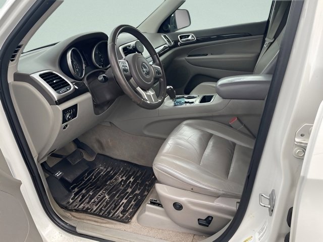 Used 2012 Jeep Grand Cherokee Laredo image 16