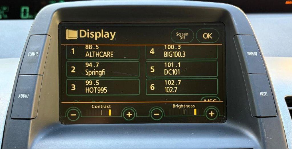 Used 2007 Toyota Prius w/ Pkg 2 FWD image 35