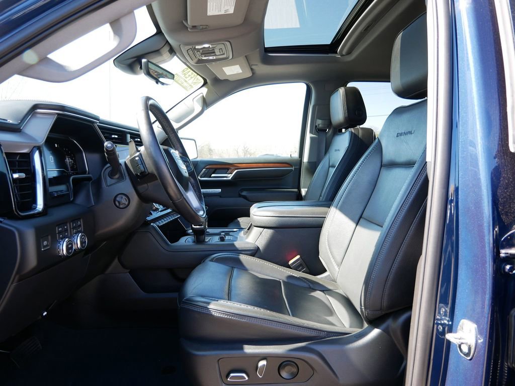 Used 2023 GMC Sierra 1500 Denali w/ Denali Reserve Package AWD/4WD image 13