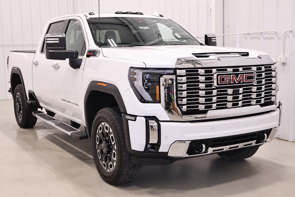Used 2024 GMC Sierra 2500 Denali w/ Denali Reserve Package image 4