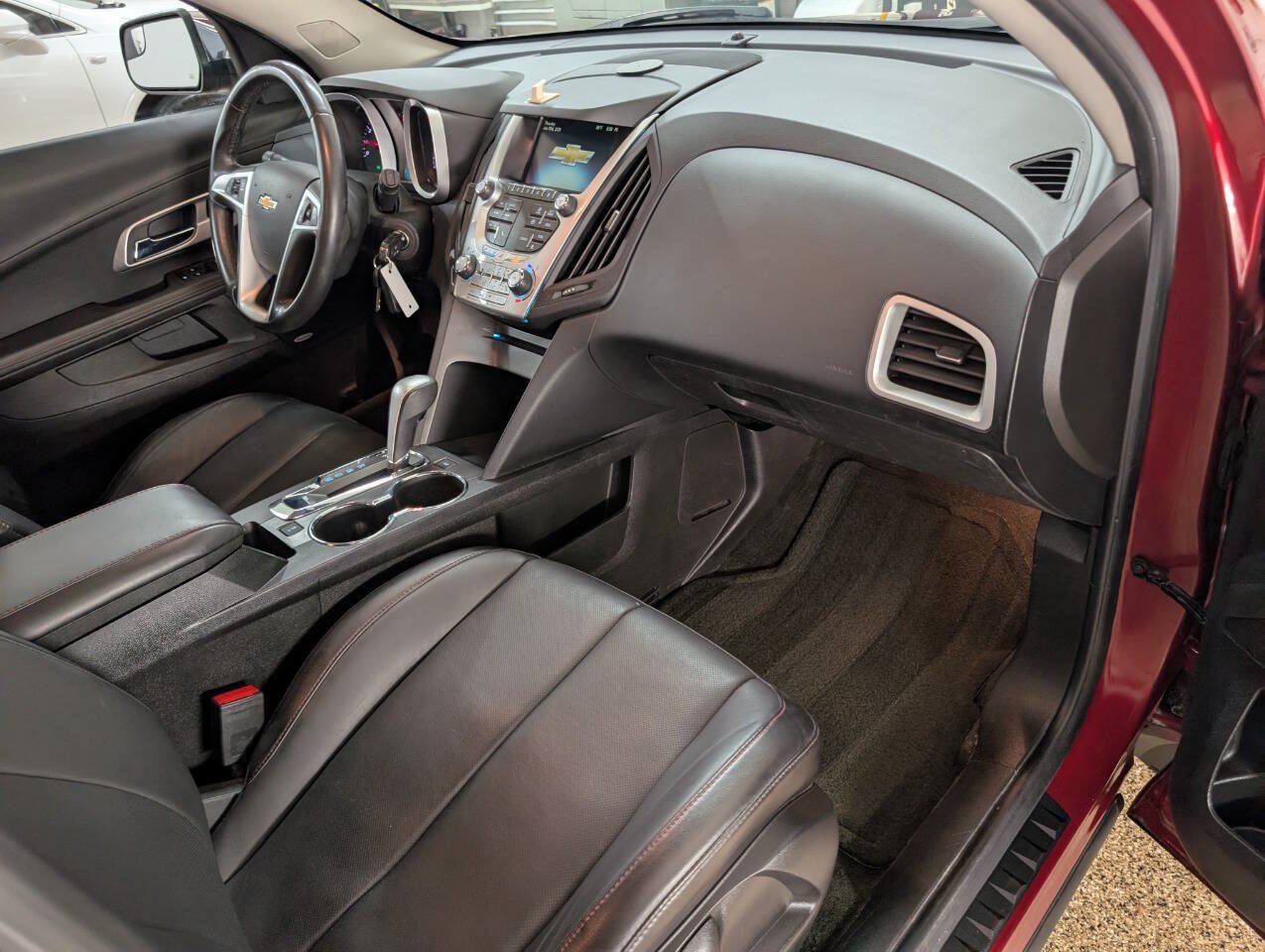 Used 2012 Chevrolet Equinox LTZ AWD/4WD image 21