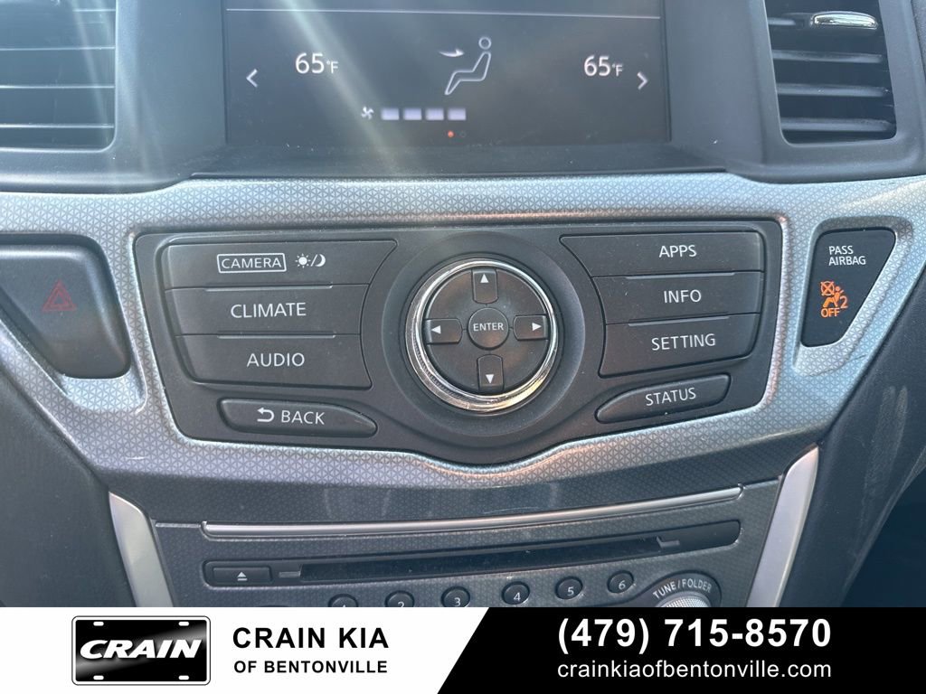 Used 2017 Nissan Pathfinder SL AWD/4WD image 23
